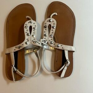 Madden Girl White Studded T-Strap Sandals. Size 8.5